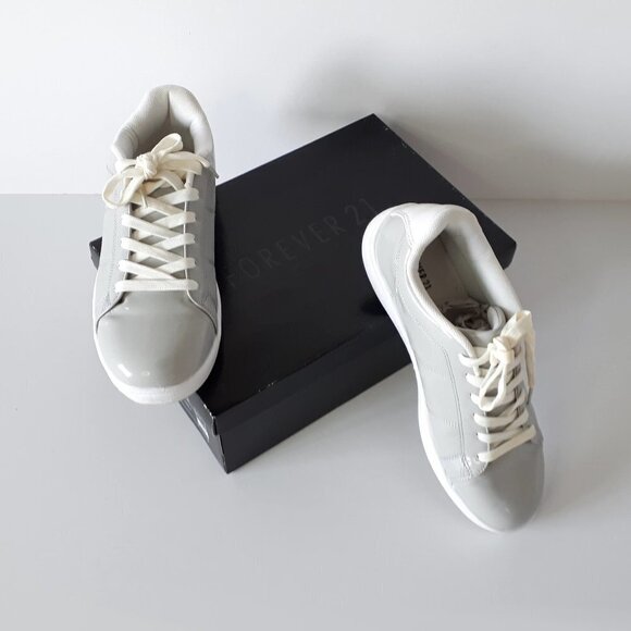 EUC Forever 21 Lina patent silver grey sneakers, 10 - Picture 3 of 10